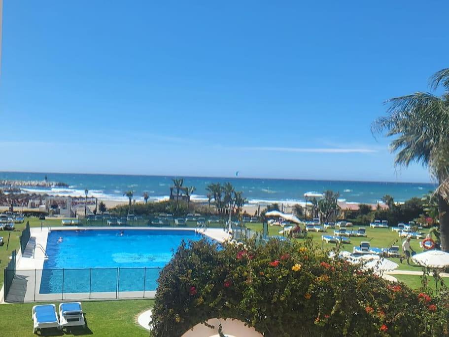 Casita Junto Al Mar En El Puerto De Cabopino Villa Марбеля Екстериор снимка