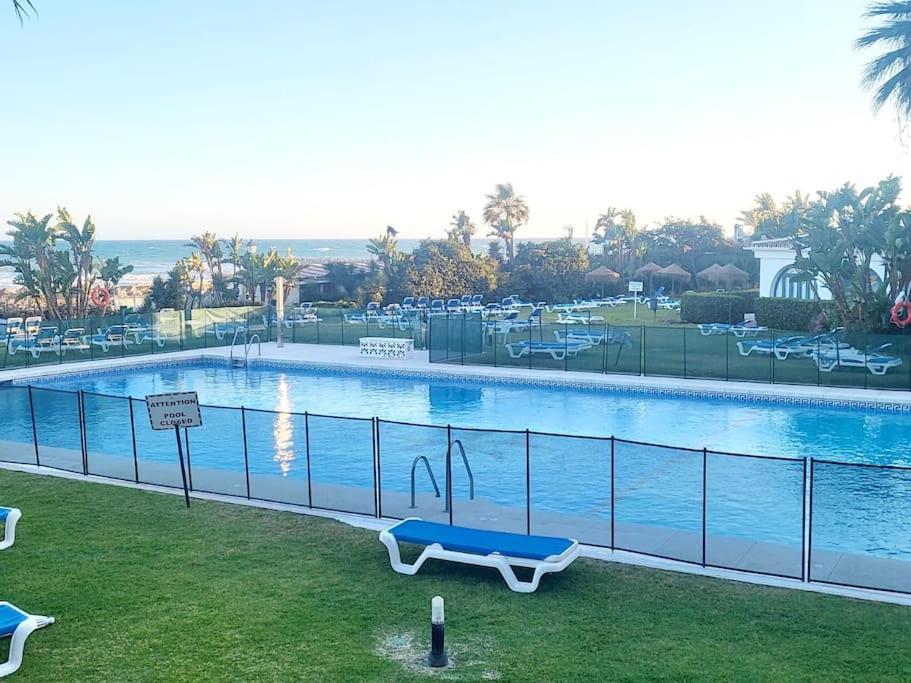 Casita Junto Al Mar En El Puerto De Cabopino Villa Марбеля Екстериор снимка